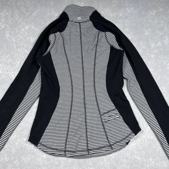 Lululemon Black Run U-Turn 1/4 Zip Pullover Reversible Stripe Women’s Size: 4 - Picture 9 of 11
